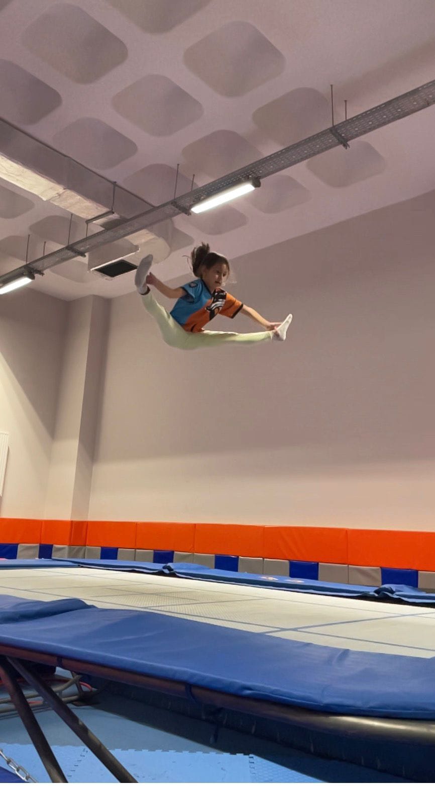 DPÜ Jimnastik Trambolin